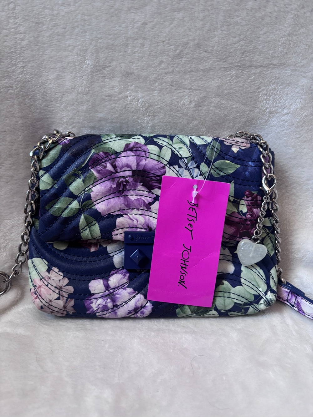 Betsey Johnson Xoellie Floral Crossbody Bag NWT Blue Purple Quilted - Picture 11 of 12
